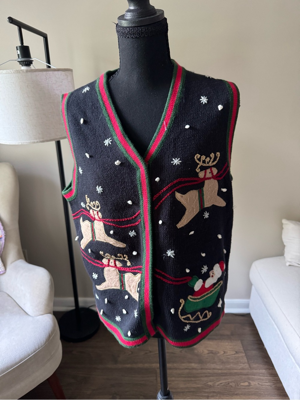 Holiday Reindeer V-Neck Sweater Vest - Black
